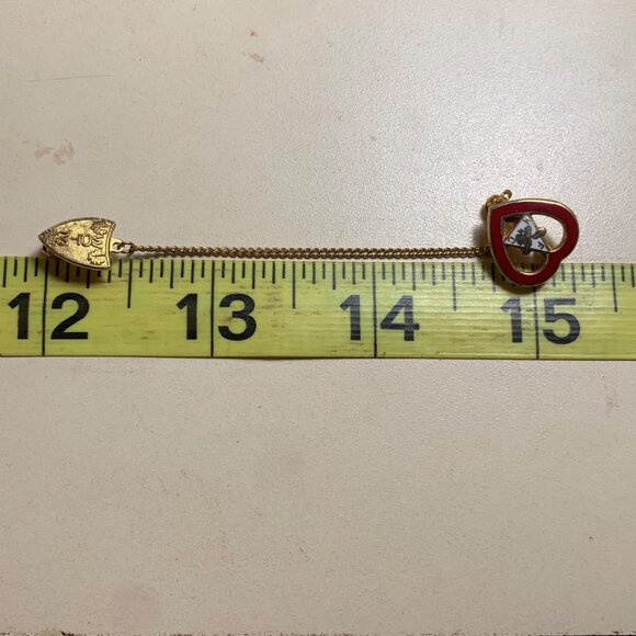 Vintage Women Of The Moose Faith Hope Charity Pin Red Enamel Heart Memorabilia - Picture 6 of 11